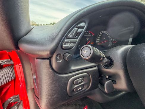 Used 2002 Chevrolet Corvette Coupe w/ Preferred Equipment Group2 RWD image 24