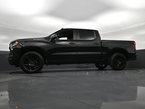 Used 2023 Chevrolet Silverado 1500 RST AWD/4WD image 31