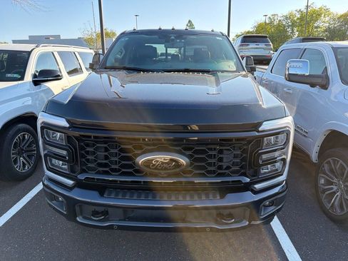 Used 2025 Ford F250 Lariat w/ Lariat Ultimate Package AWD/4WD image 6
