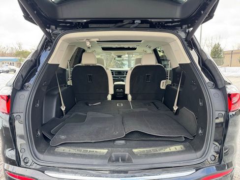 Used 2023 Buick Enclave Essence w/ Experience Buick Package image 29