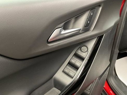 New 2026 Chevrolet Equinox LT image 11