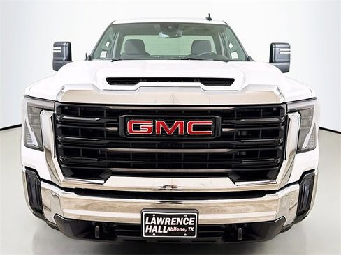 New 2025 GMC Sierra 2500 Pro w/ Convenience Package image 2