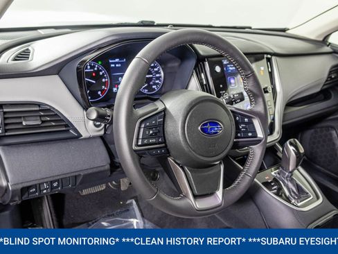 Used 2025 Subaru Outback Premium image 4