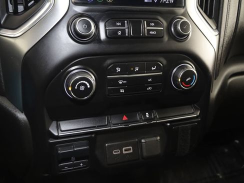 Used 2020 Chevrolet Silverado 2500 LT AWD/4WD image 26