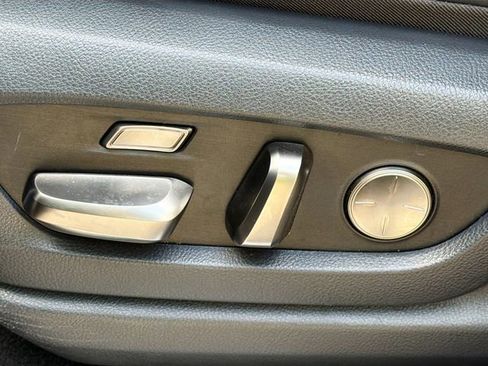 Used 2022 Lexus LX 600 4WD w/ Accessory Package (Z1) image 27