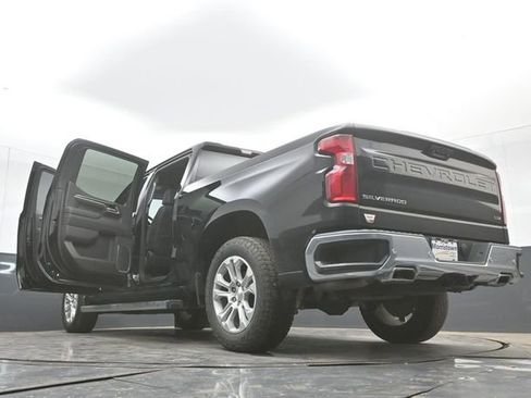 Used 2022 Chevrolet Silverado 1500 LTZ AWD/4WD image 54