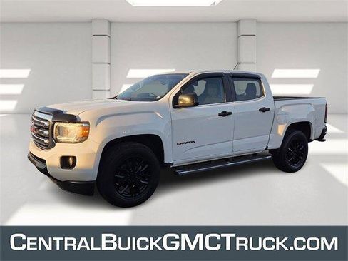 Used 2015 GMC Canyon SLE image 1