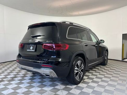 Used 2026 Mercedes-Benz GLB 250 4MATIC image 7