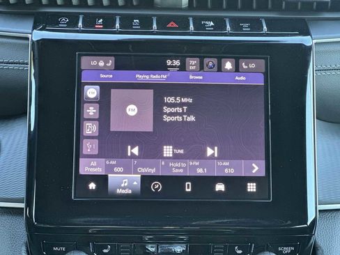 New 2025 Jeep Grand Cherokee L Laredo w/ Luxury Tech Group I image 12