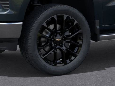 Used 2026 Chevrolet Silverado 1500 LTZ w/ LTZ Premium Package AWD/4WD image 9