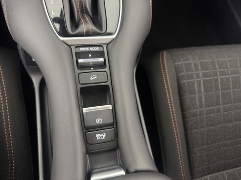 Used 2023 Honda HR-V Sport image 30