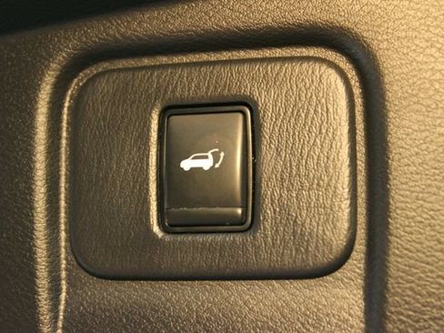 Used 2017 Nissan Murano SL AWD/4WD image 17