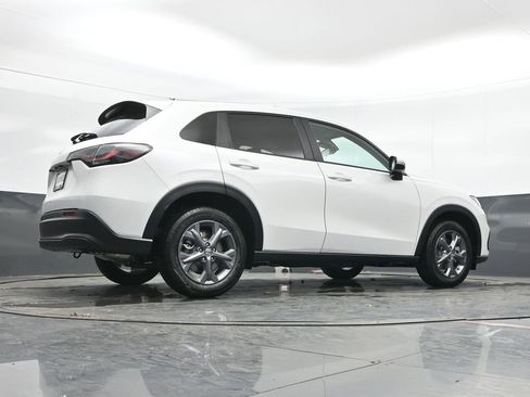 New 2026 Honda HR-V LX image 37