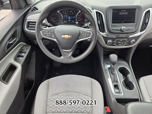 Used 2023 Chevrolet Equinox LT image 12
