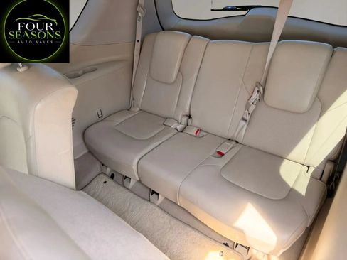 Used 2015 INFINITI QX80 2WD w/ 22" Wheel Package image 10