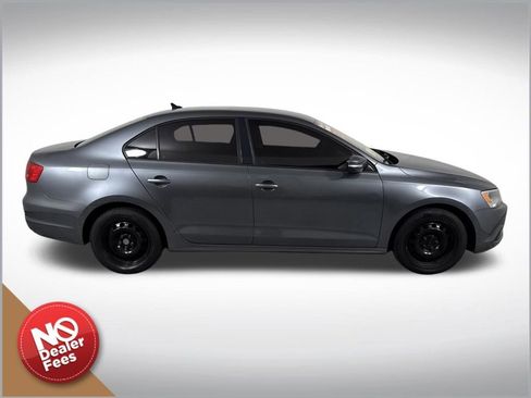 Used 2014 Volkswagen Jetta SE image 2