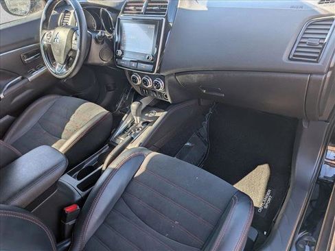 Used 2024 Mitsubishi Outlander Sport SE image 21