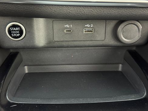 Used 2023 Nissan Rogue SL w/ SL Premium Package FWD image 31