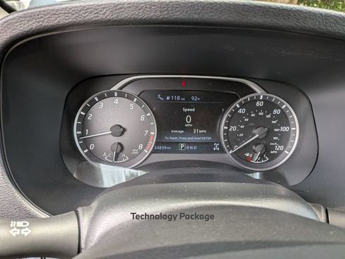Used 2023 Nissan Frontier SV w/ SV Convenience Package AWD/4WD image 19