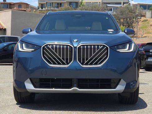 New 2026 BMW X3 xDrive30i w/ Premium Package AWD/4WD image 2