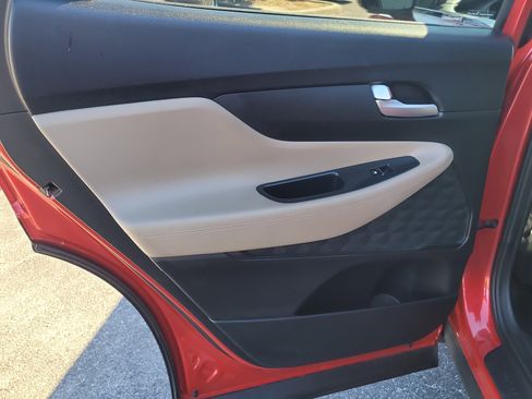 Used 2020 Hyundai Santa Fe SEL image 10