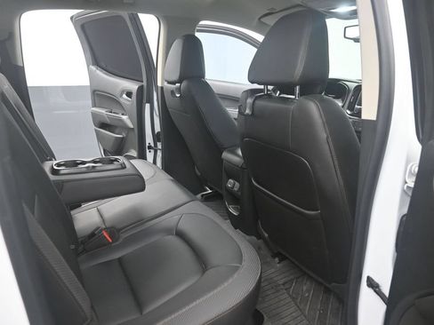 Used 2022 GMC Canyon AT4 w/ Trailering Package AWD/4WD image 12