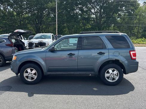 Used 2011 Ford Escape XLT w/ 201A Rapid Spec Order Code FWD image 4