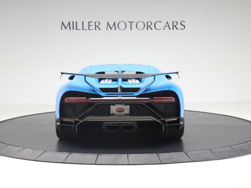 Used 2021 Bugatti Chiron Pur Sport image 6