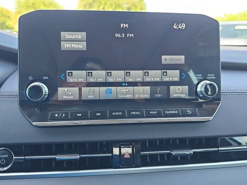 Used 2023 Mitsubishi Outlander SEL AWD/4WD image 18