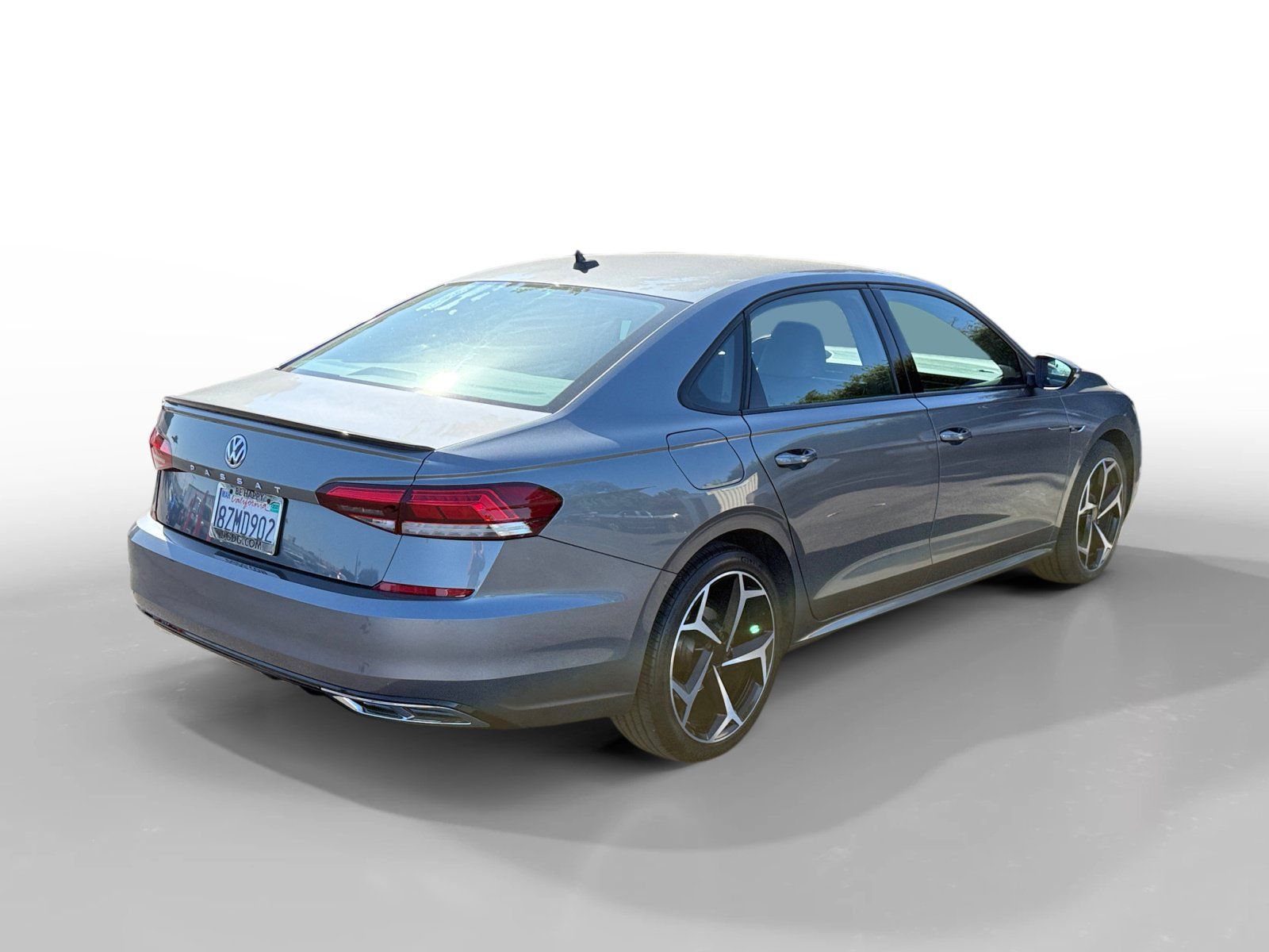Used 2022 Volkswagen Passat 2.0T R-Line FWD image 5