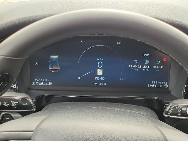 Used 2023 Lincoln Corsair AWD image 15