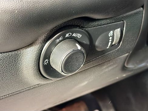 Used 2024 Dodge Durango R/T AWD/4WD image 10