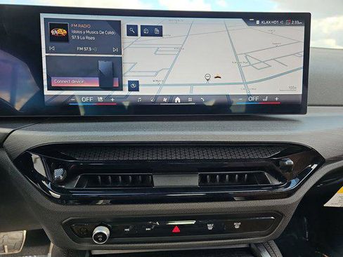 Used 2025 BMW 230i Coupe w/ M Sport Package image 19