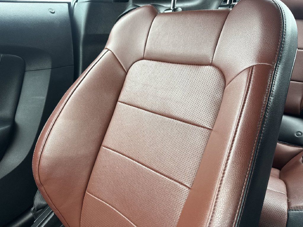 Used 2016 Ford Mustang GT Premium RWD image 30