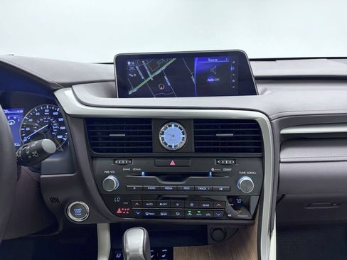 Used 2018 Lexus RX 350L FWD image 18
