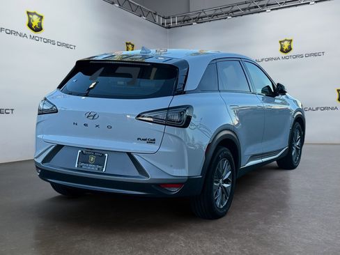Used 2022 Hyundai Nexo Blue image 5