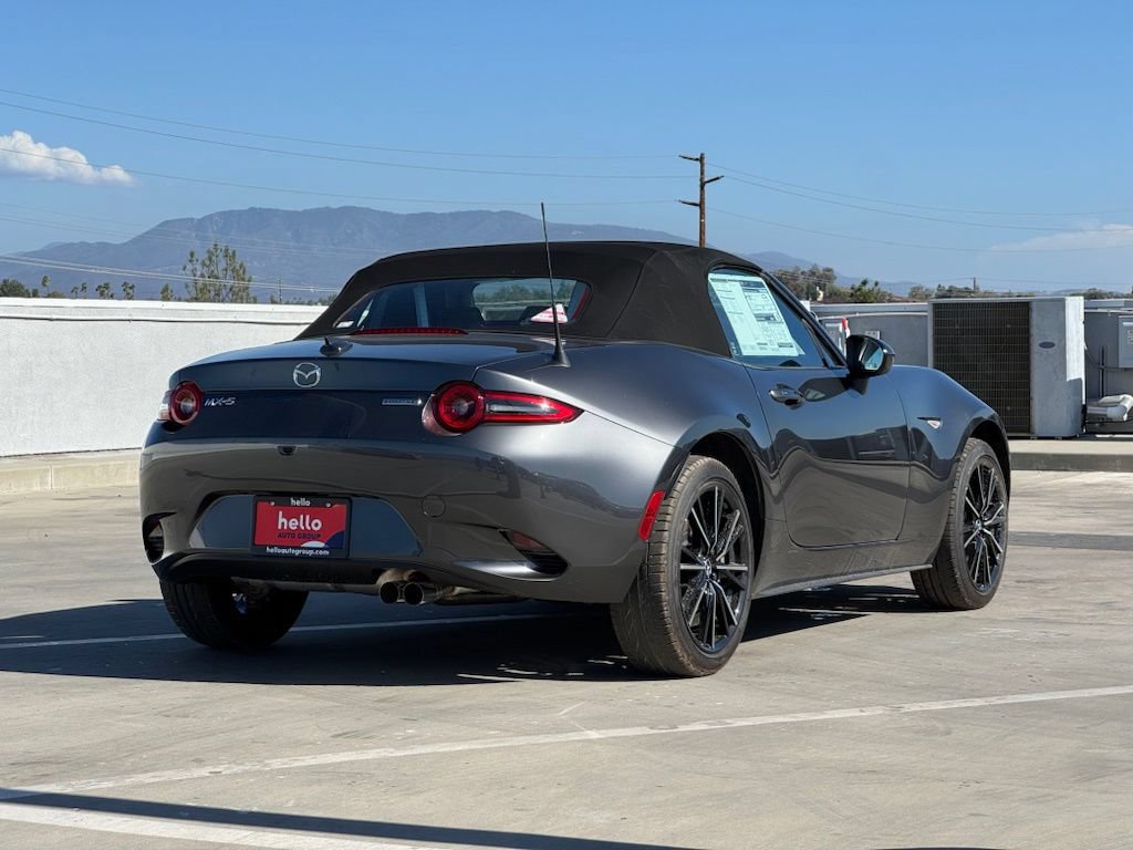New 2026 MAZDA MX-5 Miata Grand Touring RWD image 32