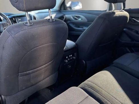 Used 2019 Chevrolet Traverse LS AWD/4WD image 14