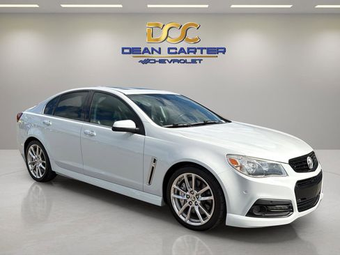 Used 2015 Chevrolet SS RWD image 7