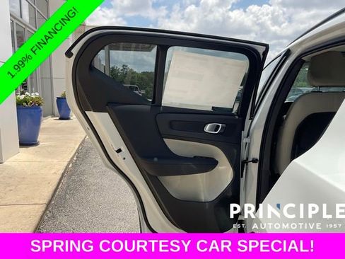 New 2026 Volvo XC40 B5 Plus w/ Protection Package Premier AWD/4WD image 16