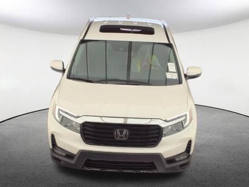 Used 2023 Honda Ridgeline RTL-E image 2