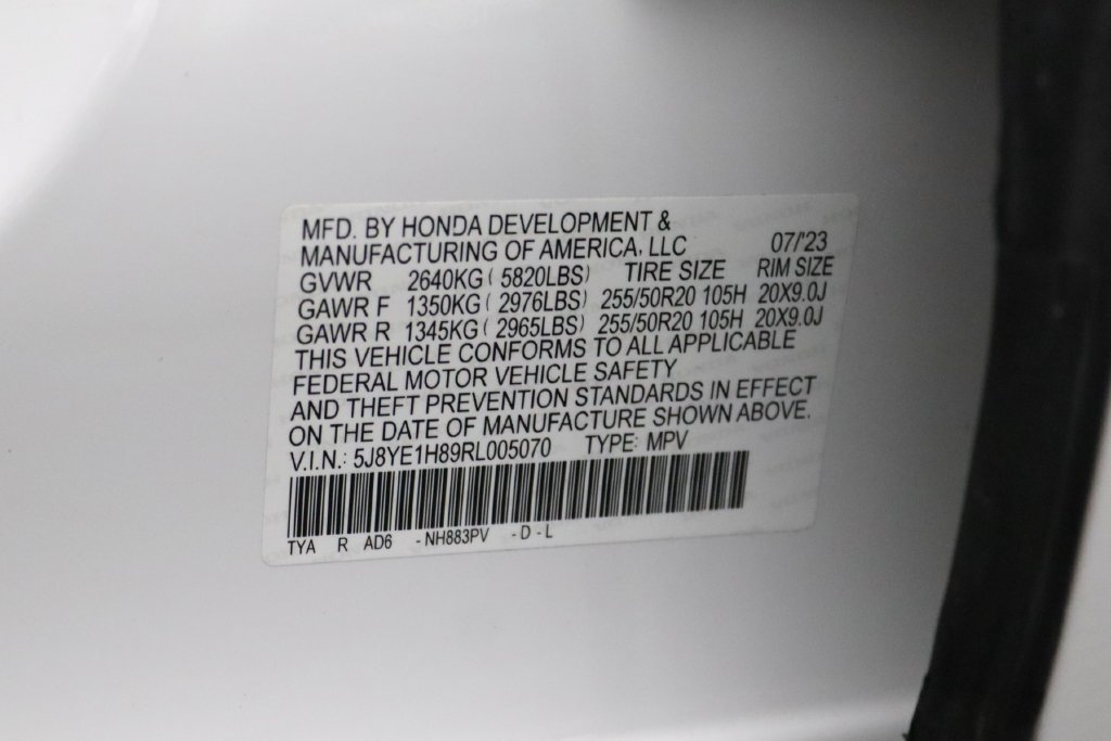 Certified 2024 Acura MDX w/ Advance Package AWD/4WD image 33