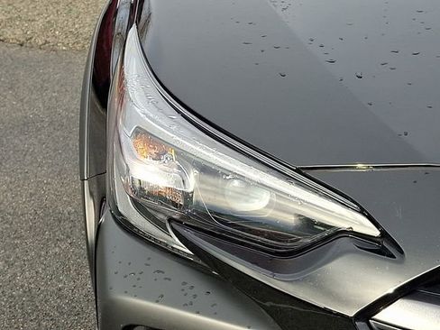 Used 2025 Subaru Outback Limited w/ Popular Package #2 image 9