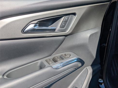 New 2026 Chevrolet Traverse LT AWD/4WD image 17