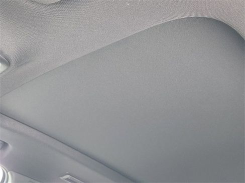 Used 2025 Buick Enclave Avenir image 24