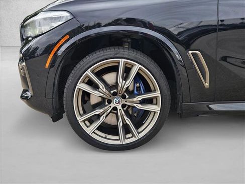 Used 2023 BMW X5 M50i w/ Parking Assistance Package image 9