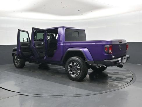 New 2026 Jeep Gladiator Sport AWD/4WD image 46