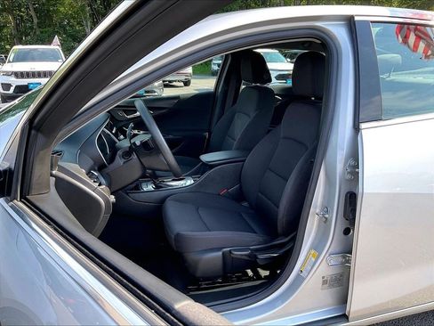 Used 2019 Chevrolet Malibu LS FWD image 10