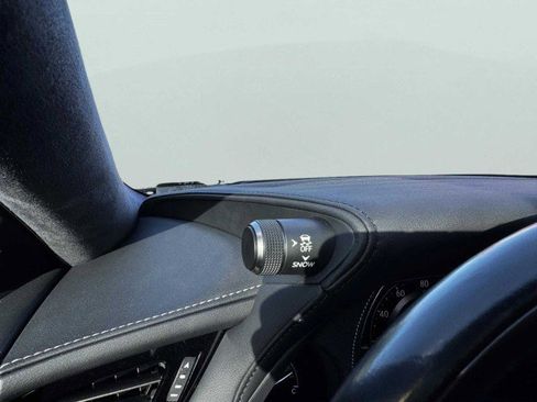 Used 2018 Lexus LS 500h w/ Luxury Package image 21