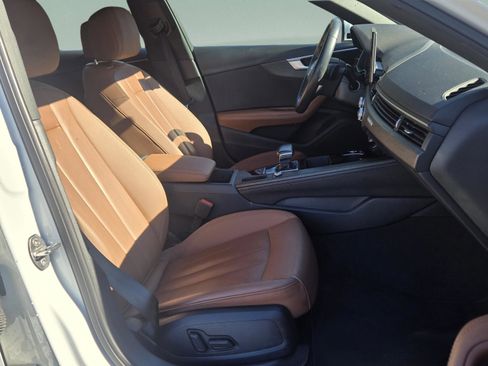 Used 2022 Audi A4 2.0T Premium Plus w/ Premium Plus Package image 17